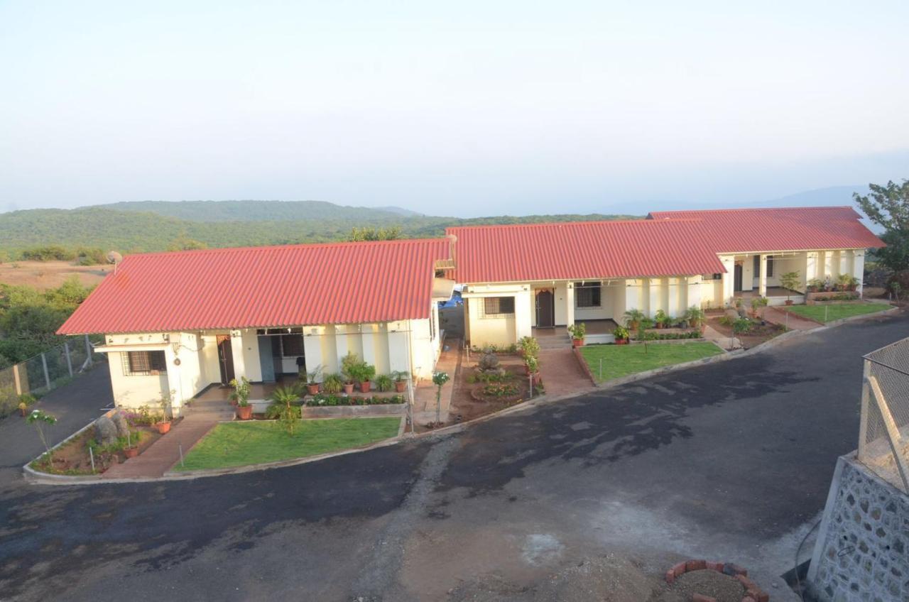 Suryamala Bunglows Villa Mahābaleshwar Exteriör bild